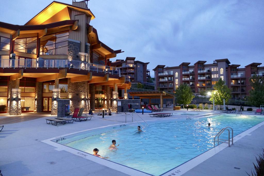 Апартаменти Copper Oasis Вест-Келовна Екстер'єр фото
