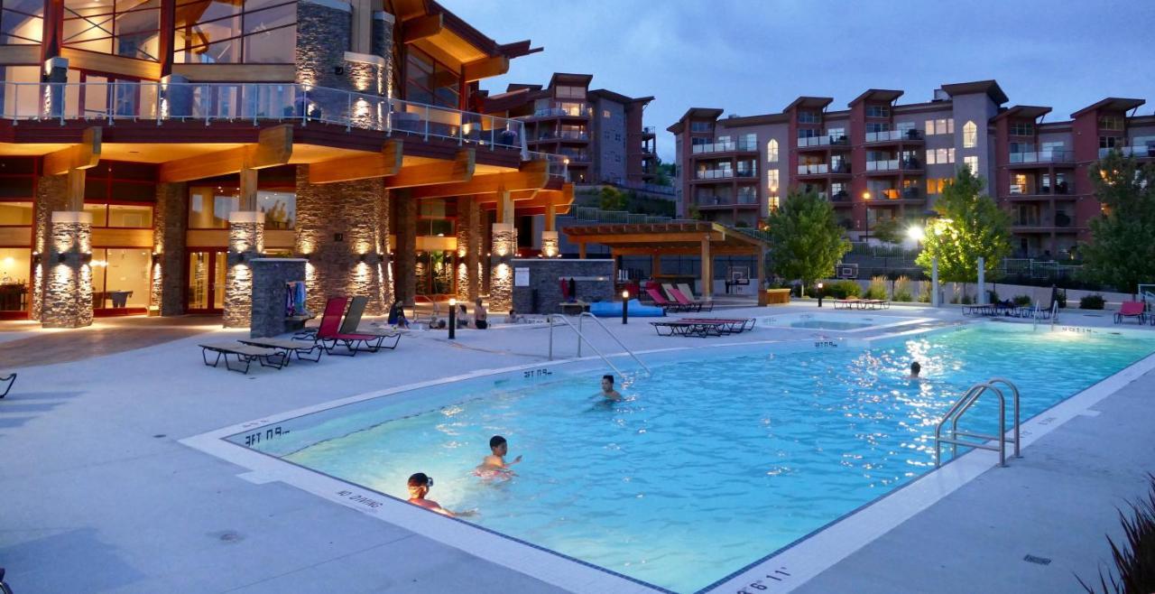 Апартаменти Copper Oasis Вест-Келовна Екстер'єр фото